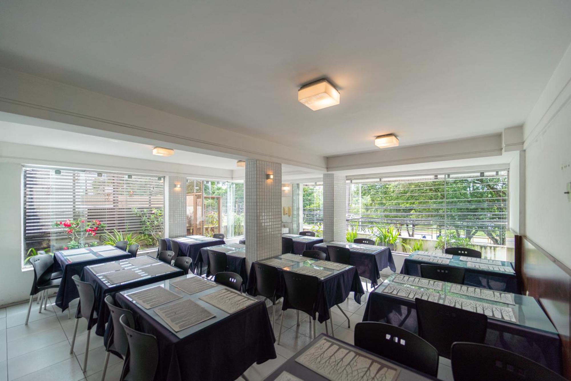 Hotel Lagoa Park